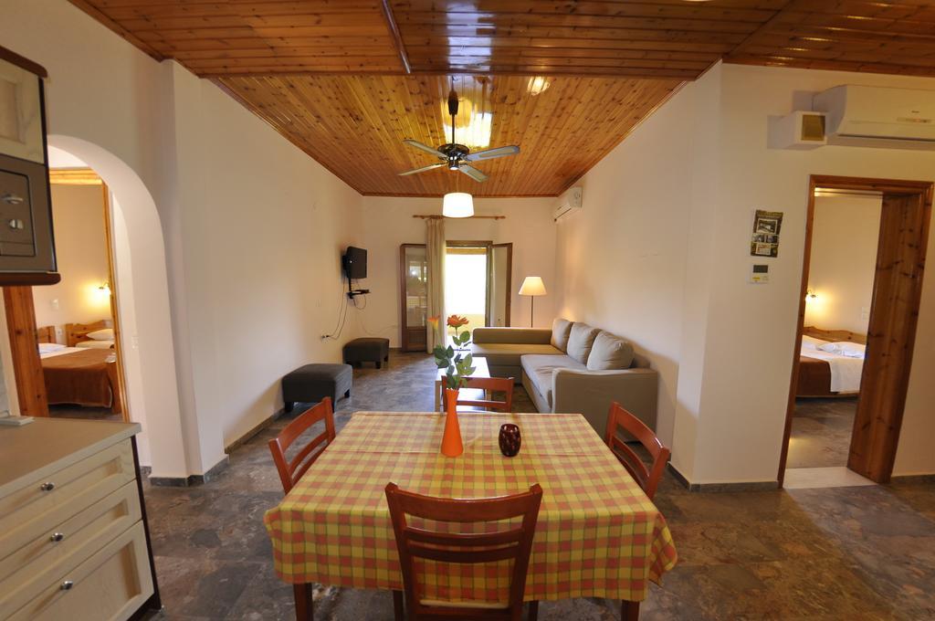 Afión Magdalini Apartments מראה חיצוני תמונה